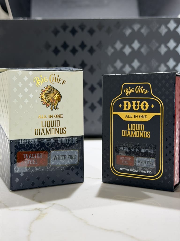 4B15BB08-3AB3-4162-B454-1EAA097B37E2_1_105_c.jpeg Big Chief Duo All-In-One – Tractor Fuel x White Fire | 2G Hybrid Disposable Vape - Image 1