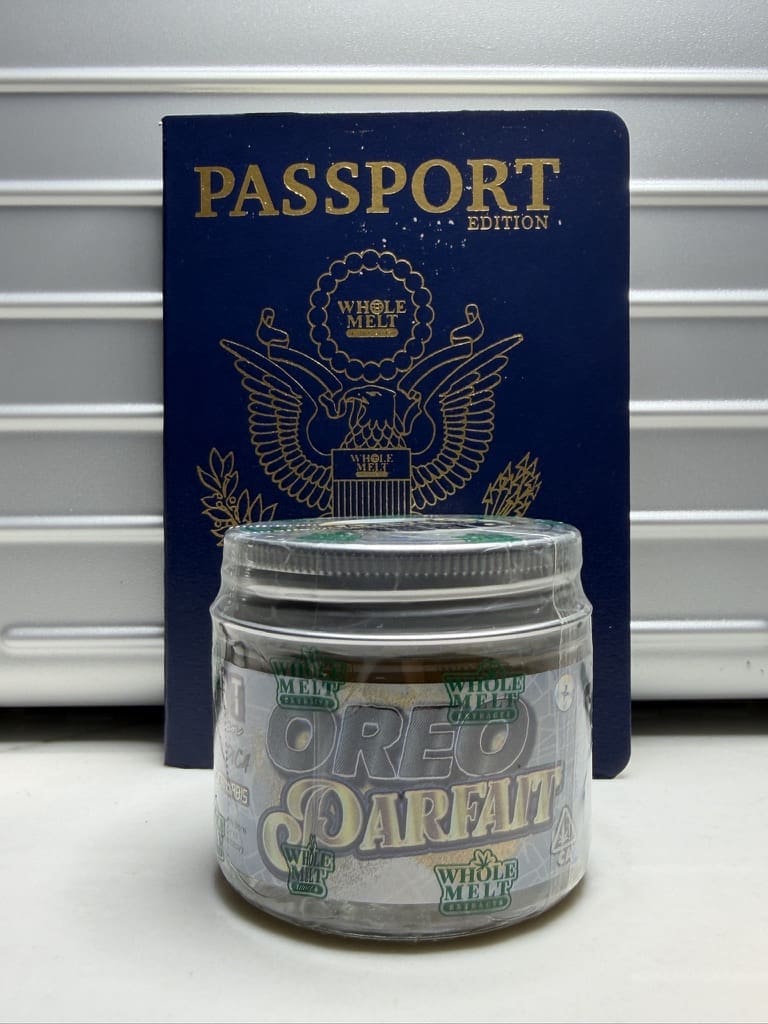C12DF551-BE40-417B-9B29-62C1BC9393D5_1_105_c.jpeg Oreo Parfait | Passport Edition Live Resin Sugar | 1oz Premium Indica-Dominant Hybrid Extract π₯ NEW DROP - Image 1